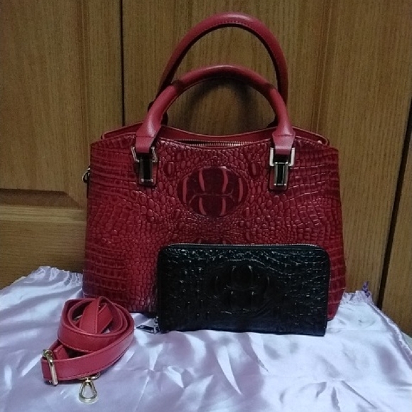 Lirenniao Handbags - Lirenniao Red Croc-Embossed Satchel With Matching Wristlet